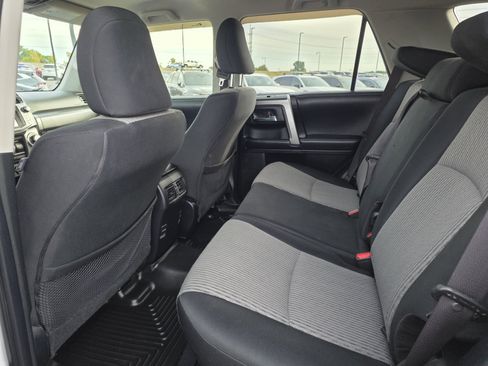 Used 2019 Toyota 4Runner SR5 image 28