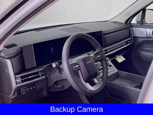 Used 2025 Hyundai Santa Fe SE image 11