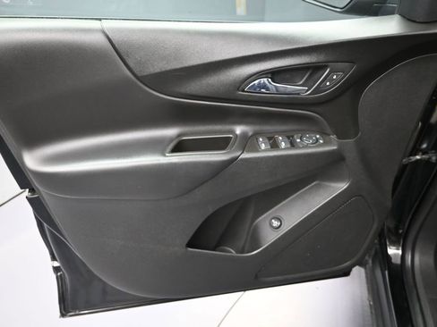 Used 2020 Chevrolet Equinox LT AWD/4WD image 10