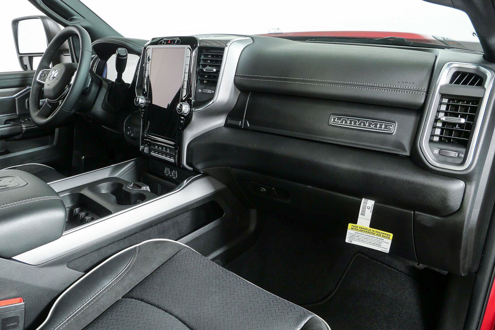Used 2026 RAM 2500 Laramie w/ Night Edition AWD/4WD image 22