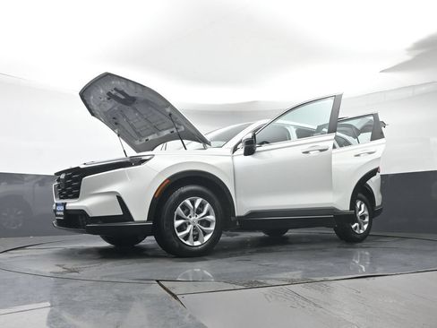 Used 2023 Honda CR-V LX image 42