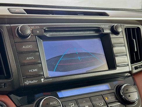 Used 2014 Toyota RAV4 Limited image 23