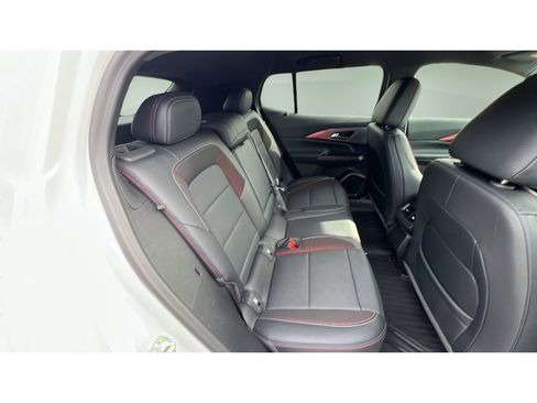Certified 2024 Chevrolet Equinox EV RS AWD/4WD image 30