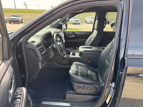 Used 2024 Chevrolet Suburban RST image 20