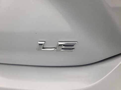 Used 2025 Toyota Camry LE FWD image 12