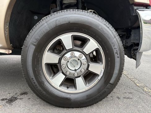 Used 2014 Ford F350 Lariat w/ Lariat Ultimate Package AWD/4WD image 3