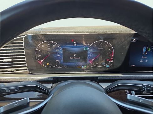 Used 2024 Mercedes-Benz GLE 350 4MATIC image 23