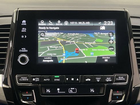 Used 2018 Honda Odyssey Elite image 18