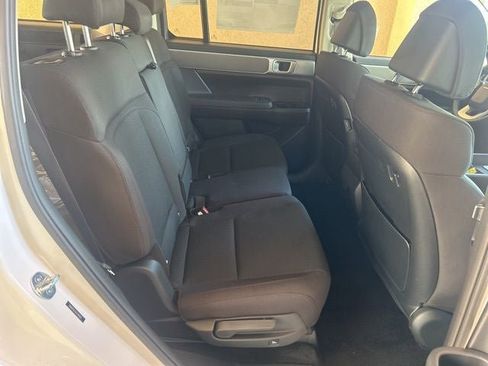 New 2026 Hyundai Santa Fe SE image 29