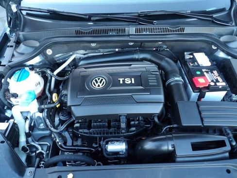 Used 2015 Volkswagen Jetta SEL FWD image 15