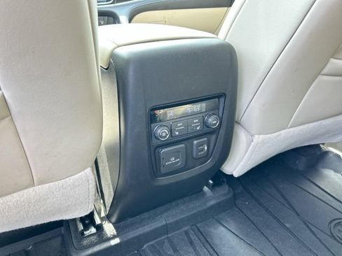 Used 2023 Buick Enclave Avenir w/ LPO, Floor Liner Package AWD/4WD image 24