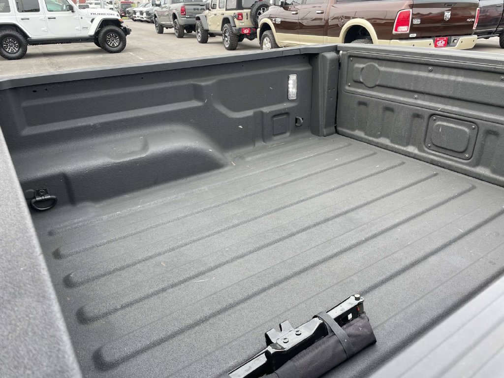 Used 2020 Jeep Gladiator Sport w/ Quick Order Package 24S AWD/4WD image 13