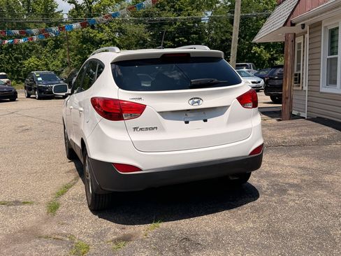 Used 2014 Hyundai Tucson SE FWD image 6