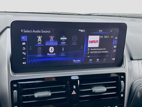 Used 2022 Lexus GX 460 Premium w/ Premium Package image 11