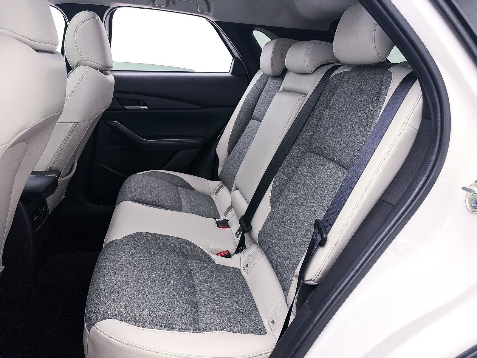 Certified 2026 MAZDA CX-30 AWD 2.5 S image 35