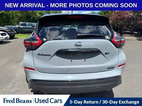 Used 2022 Nissan Murano SV w/ SV Midnight Edition Package FWD image 3