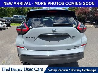 Used 2022 Nissan Murano SV w/ SV Midnight Edition Package FWD video 3