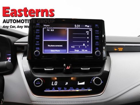 Used 2022 Toyota Corolla SE FWD image 11