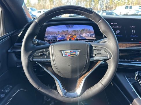 Used 2023 Cadillac Escalade ESV Sport Platinum image 17
