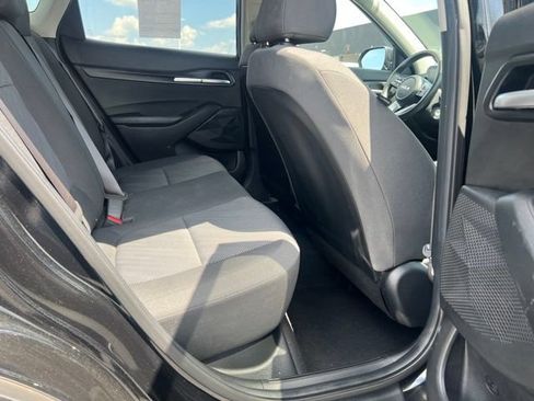Used 2024 Kia Seltos LX AWD/4WD image 14