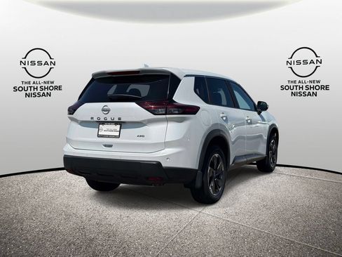 Certified 2026 Nissan Rogue SV AWD/4WD image 5