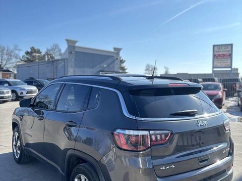 Used 2018 Jeep Compass Limited AWD/4WD image 5
