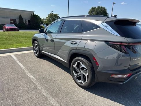 Used 2024 Hyundai Tucson Limited AWD/4WD image 3