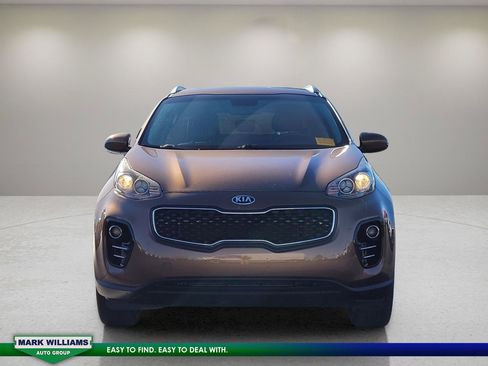 Used 2017 Kia Sportage EX AWD/4WD image 2