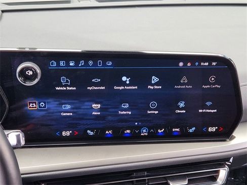 Certified 2025 Chevrolet Traverse LT image 12