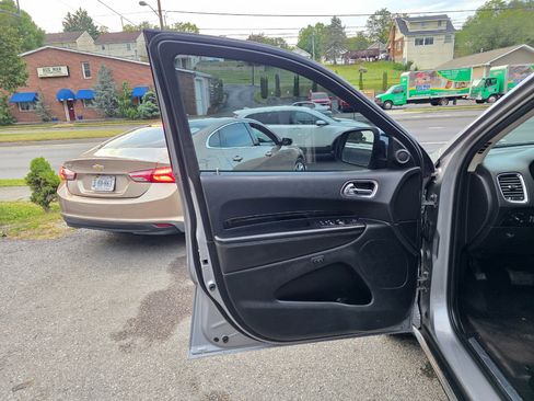 Used 2015 Dodge Durango Limited image 10