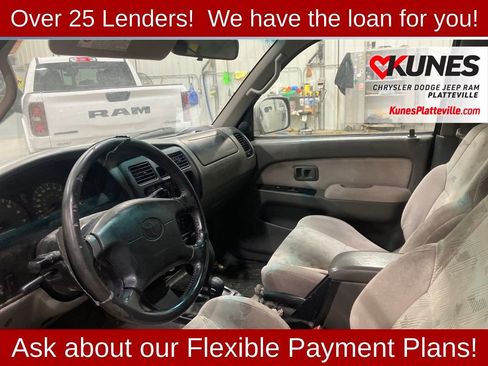 Used 2002 Toyota 4Runner SR5 image 12