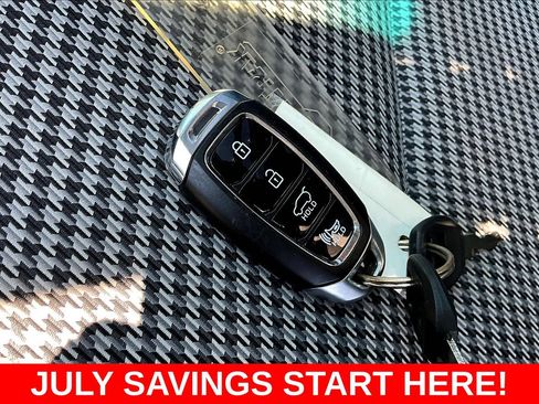 Used 2020 Hyundai Kona SEL Plus AWD/4WD image 39