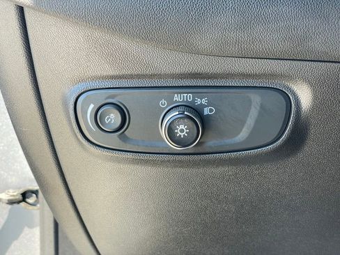 Used 2024 Chevrolet Equinox LS w/ LS Convenience Package AWD/4WD image 14