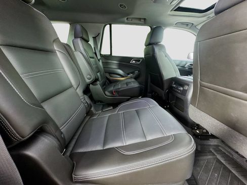 Used 2019 GMC Yukon Denali w/ Denali Ultimate Package AWD/4WD image 38