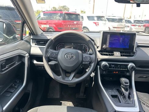 Used 2026 Hyundai Elantra Sport FWD image 31