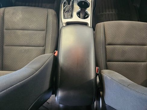 Used 2018 Jeep Grand Cherokee Laredo AWD/4WD image 20