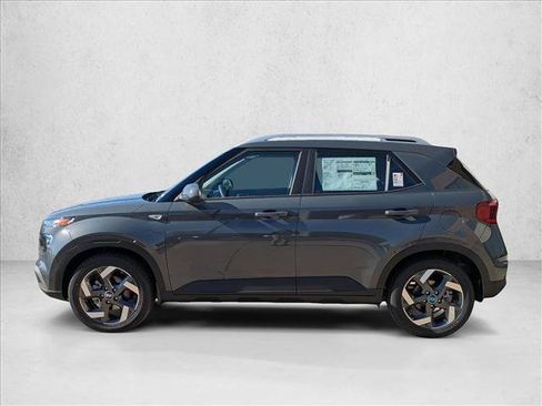 New 2026 Hyundai Venue SEL FWD image 5