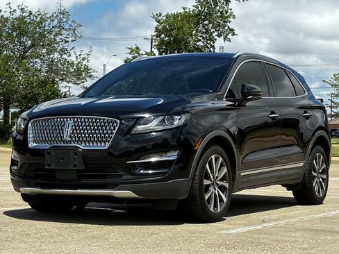 Used 2019 Lincoln MKC Reserve w/ MKC Climate Package FWD image 17