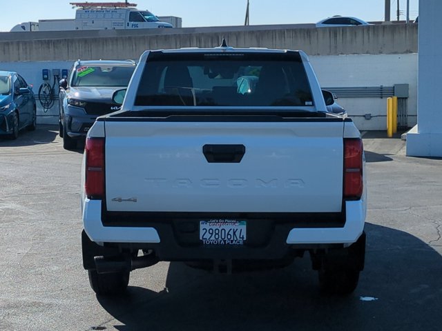 Used 2026 Toyota Tacoma SR5 AWD/4WD image 9
