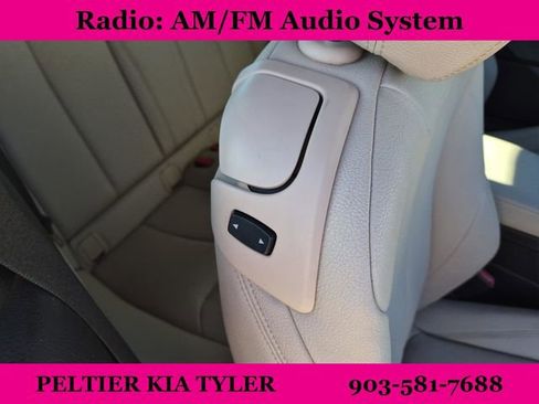 Used 2018 BMW 230i Convertible image 15