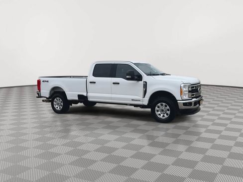 Certified 2023 Ford F250 XLT AWD/4WD image 38