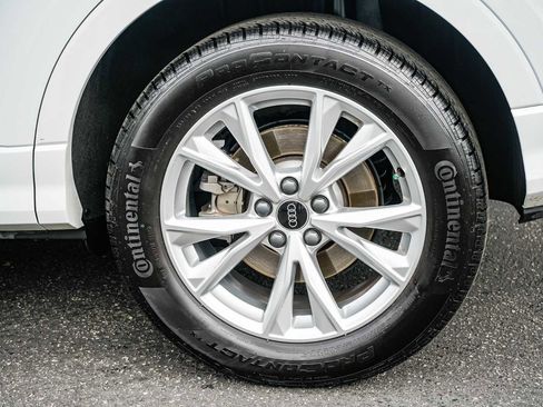 Used 2025 Audi Q3 2.0T Premium w/ Convenience Package image 10