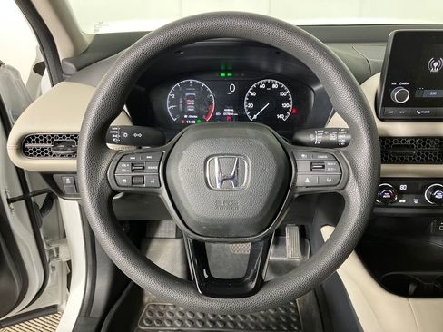 Used 2023 Honda HR-V LX image 12
