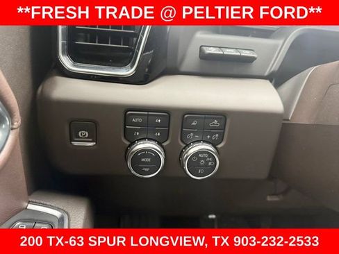 Used 2025 GMC Sierra 3500 Denali w/ Denali Reserve Package image 19