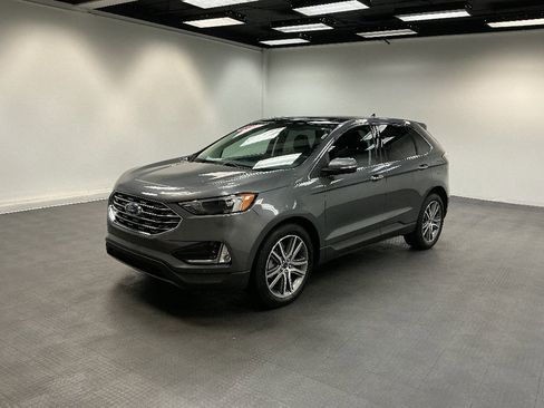 Used 2022 Ford Edge Titanium AWD/4WD image 1
