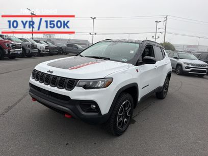 Used 2025 Jeep Compass Trailhawk