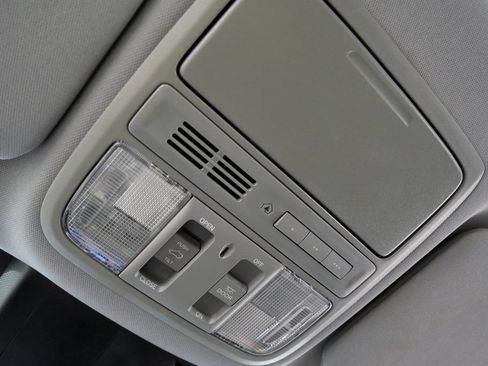 Used 2021 Honda CR-V EX-L image 31