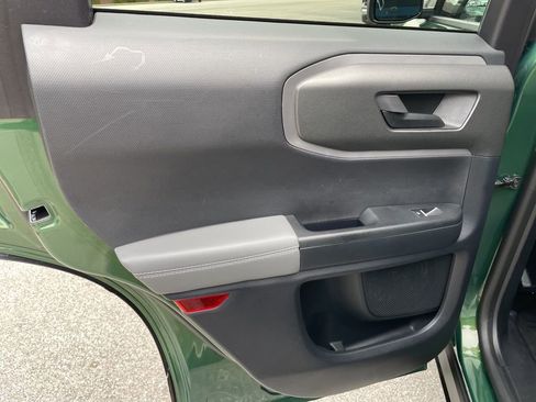 Used 2025 Ford Bronco Sport Badlands image 40