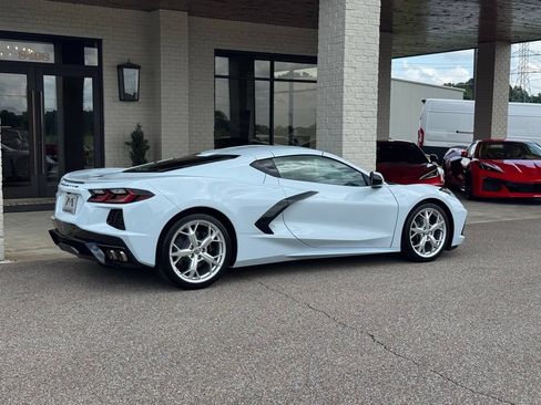 Used 2022 Chevrolet Corvette Stingray Preferred Cpe w/ Battery Protection Package RWD image 12