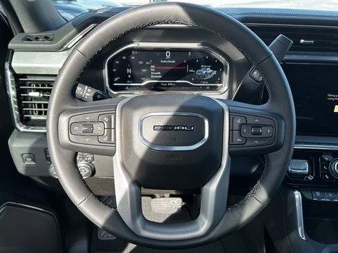 New 2025 GMC Sierra 2500 Denali w/ Denali Reserve Package image 20